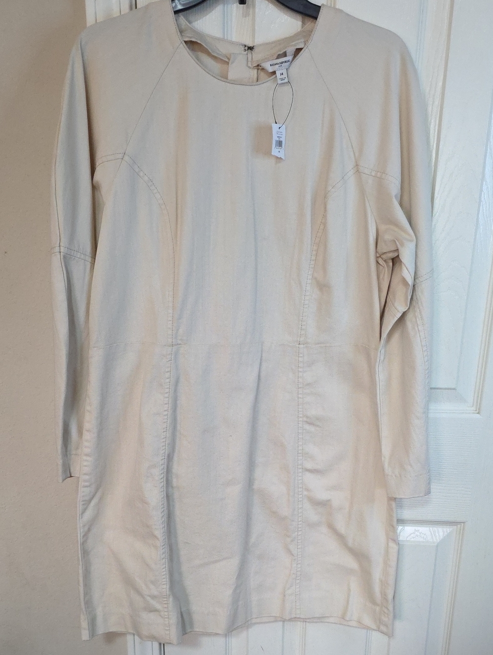 Banana Republic Cream Long-Sleeve Shift Dress